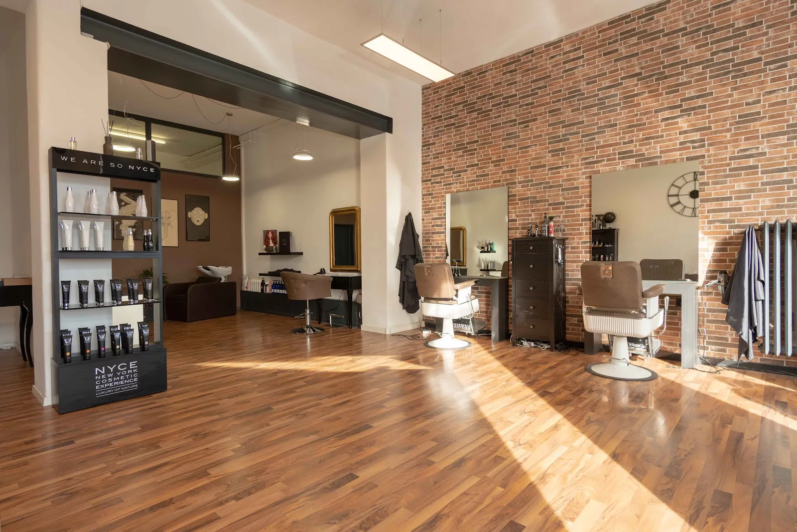 Arbnor Hairstylist & Barber