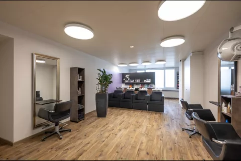 Coiffure Claudia Gmbh