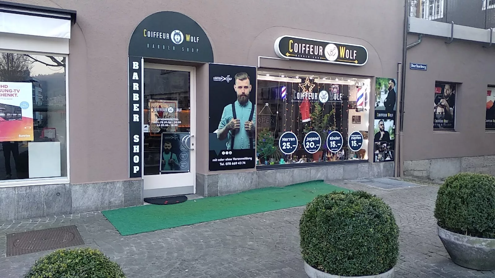 Wolf Coiffeur Othman