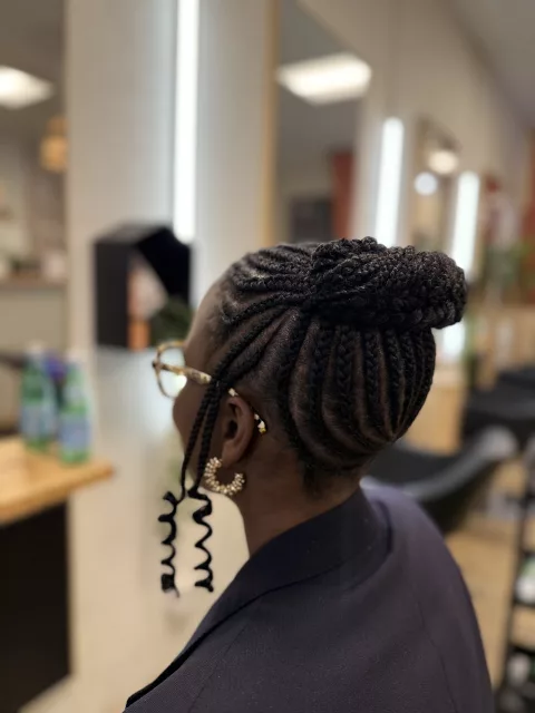 Camara Henriette Yeta coiffure