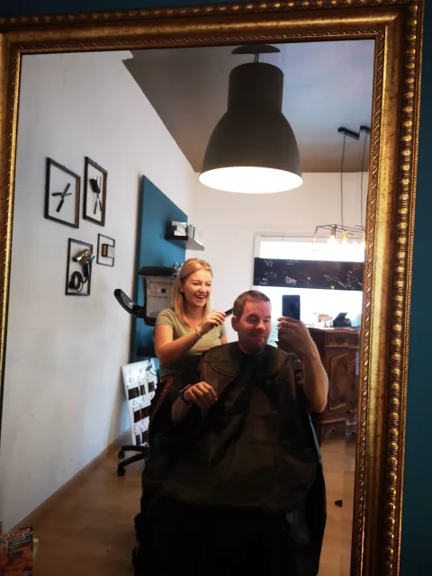 Coiffeur Magic Hair Tairi